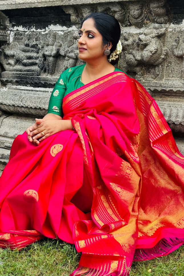 Pure Kanjeevaram Silk Saree ..Pink Saree with golden boarder