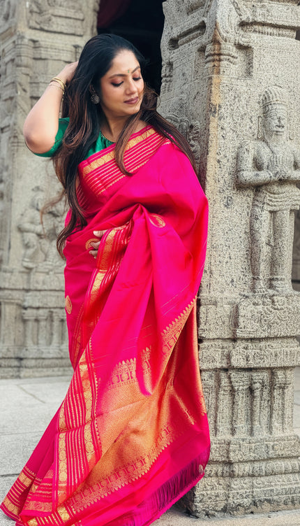 Pure Kanjeevaram Silk Saree ..Pink Saree with golden boarder