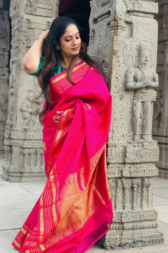 Pure Kanjeevaram Silk Saree ..Pink Saree with golden boarder