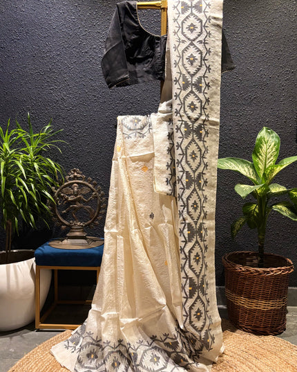 Pure tussar jamdani saree