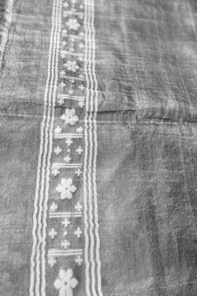 Tussar jamdani saree