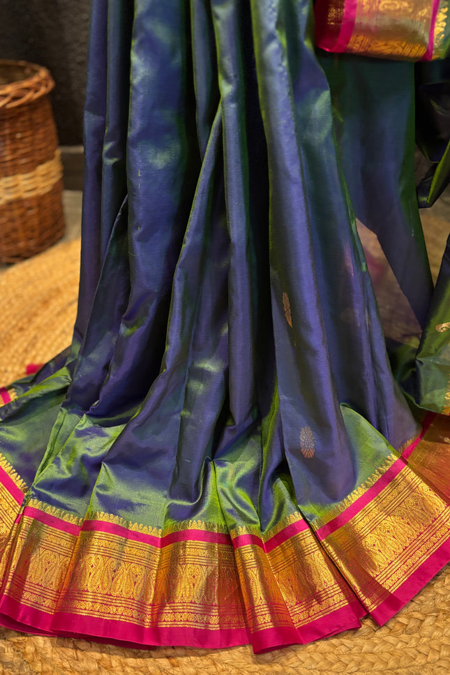 Green kanjeevaram saree