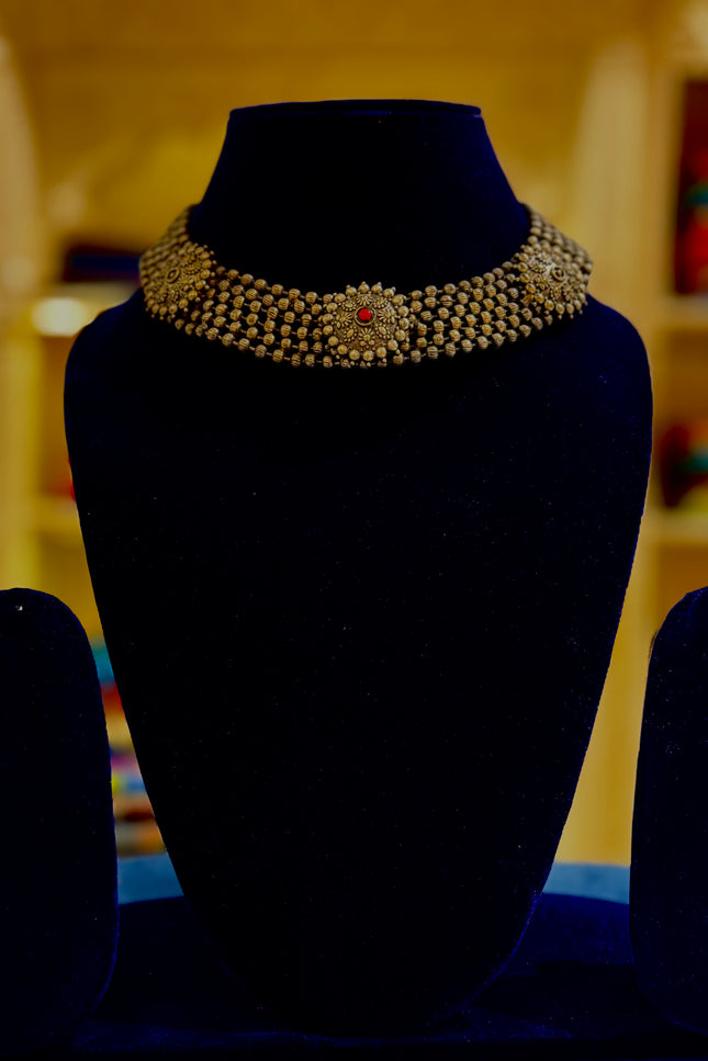 Silver replica choker