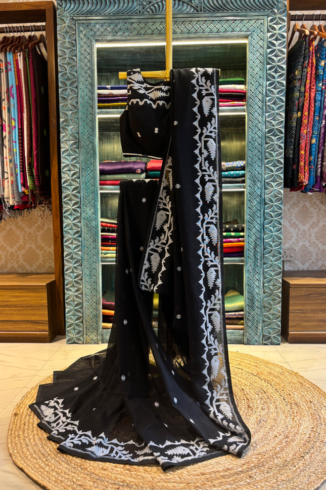 Bengal Handloom_ Black Cotton Korat Jamdani
