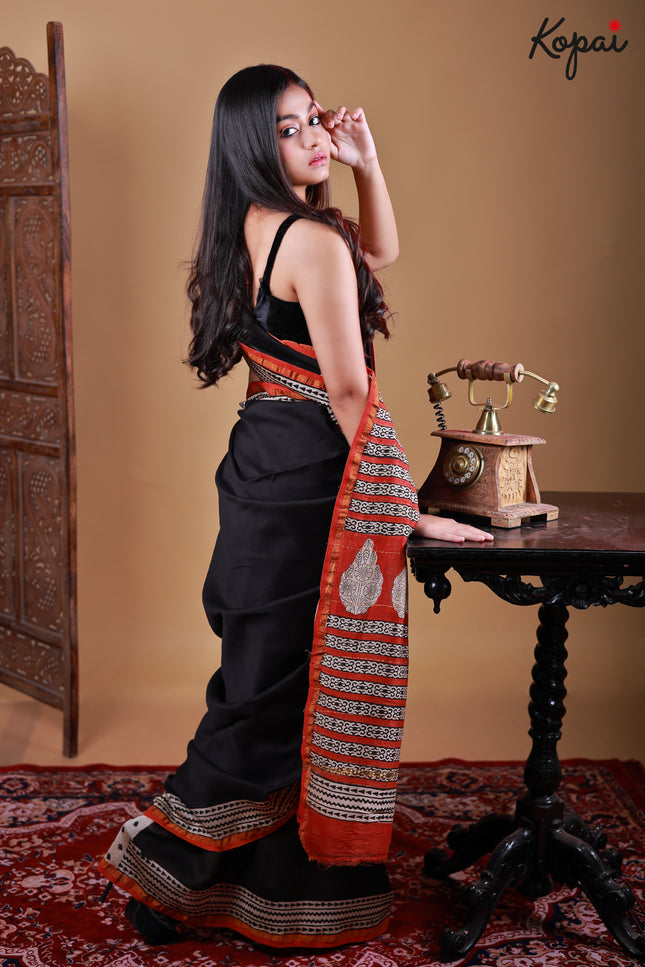 Maheswari cotton silk saree with aajrakh print