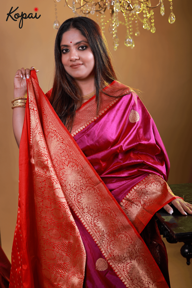 Katan benarasi saree with magenta red and kurwa boarder