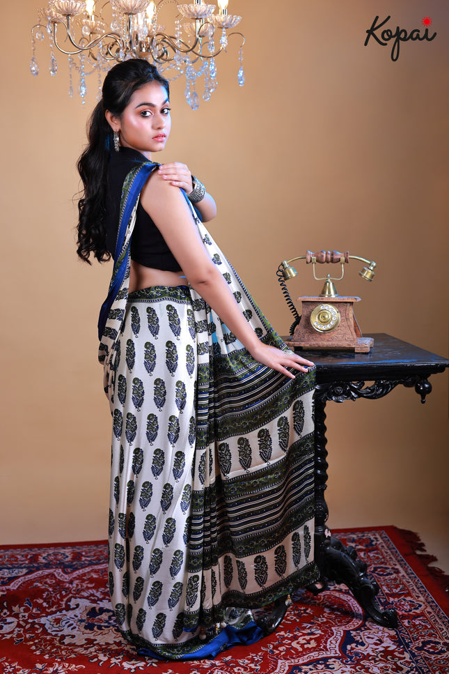 Modal aajrakh silk off-white saree