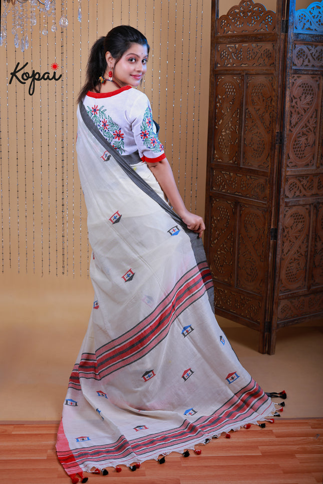 Cotton handloom off-white saree with motifs